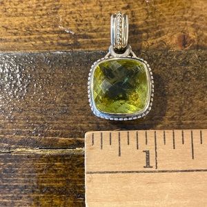 Citron yellow stone pendant